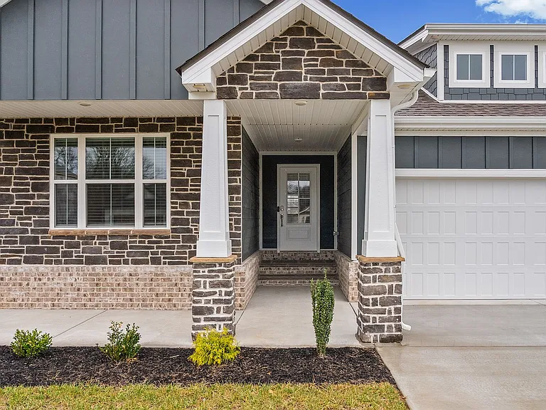 1601 Collins View Way — Photo 3