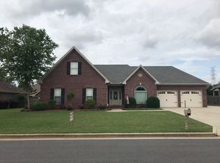 104 Chappell Rd, Muscle Shoals, AL 35661