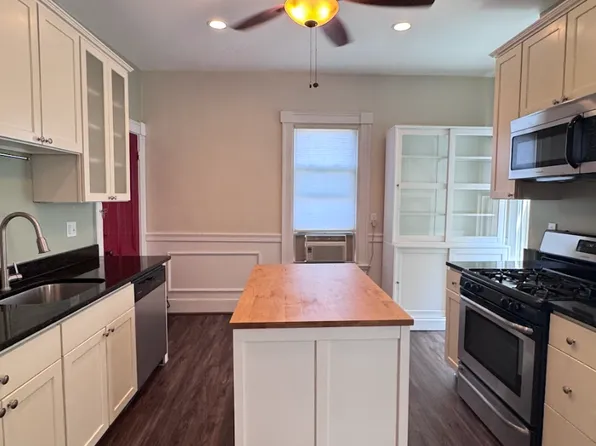 401 Washington St #3, Cambridge, MA 02139