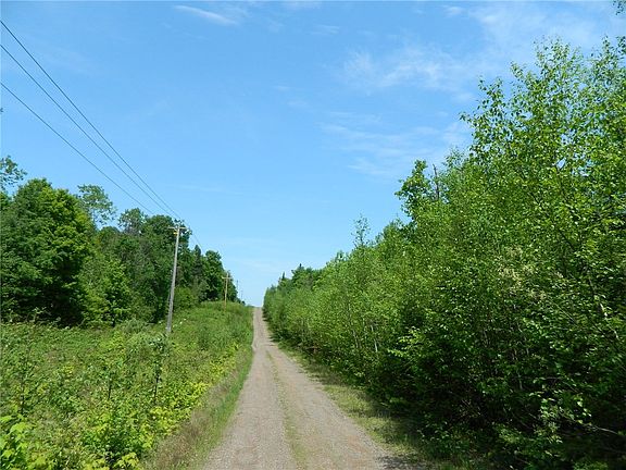 2nd image of 6384N Knapp Rd