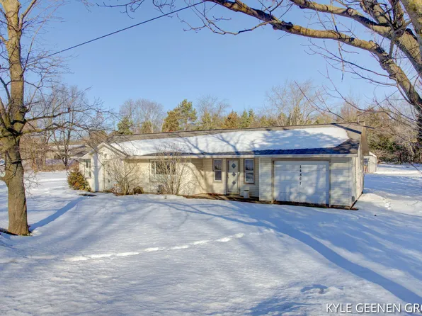 14861 Quincy St, Holland, MI 49424