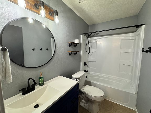 4th image of 4150 W Orchid Ln