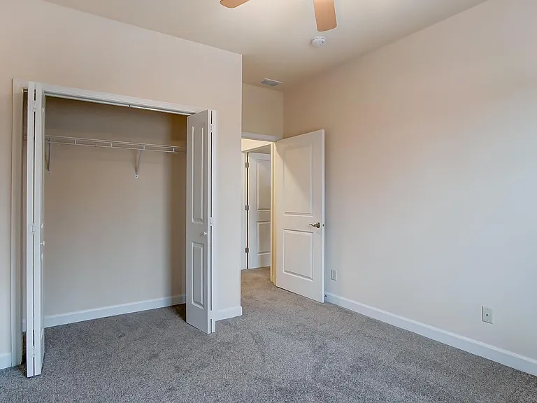 1566 Tewsbury St — Photo 14