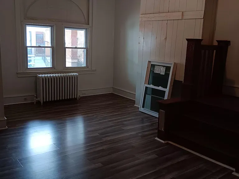 4814 N Warnock St — Photo 10