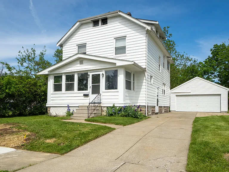 5482 Morgan St — Photo 2