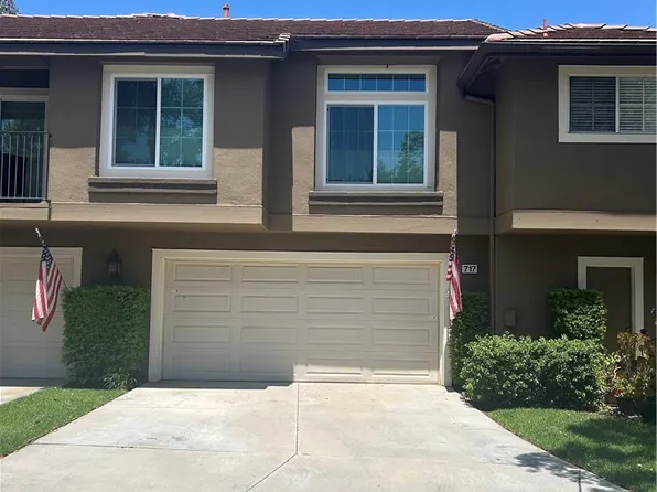 717 S Glenhurst Dr, Anaheim, CA 92808