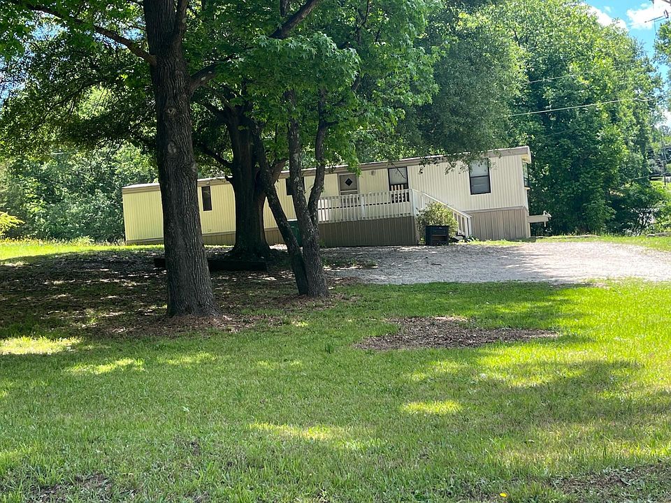 1st image of 298 Ford Rd