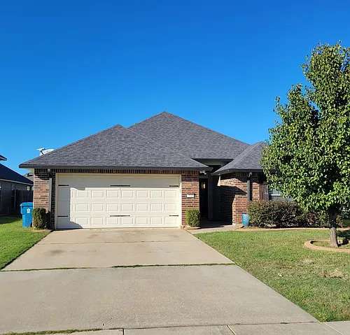 3810 Pickering Pass Dr Photo 1