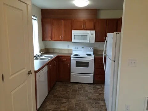 1017 SE 12th Ave — Photo 217