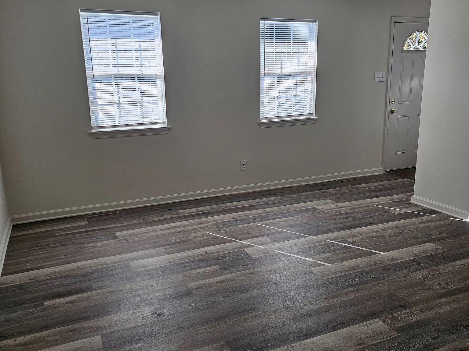 3 bed, 1225 sqft, $1,850 — Photo 2