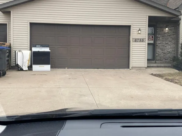 W6793 School Rd, Greenville, WI 54942