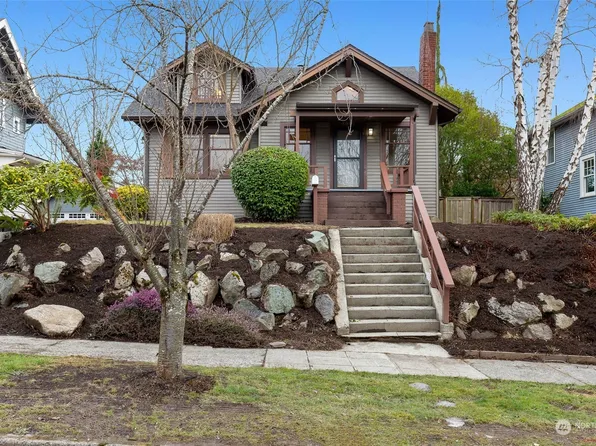 2842 32nd Avenue S, Seattle, WA 98144