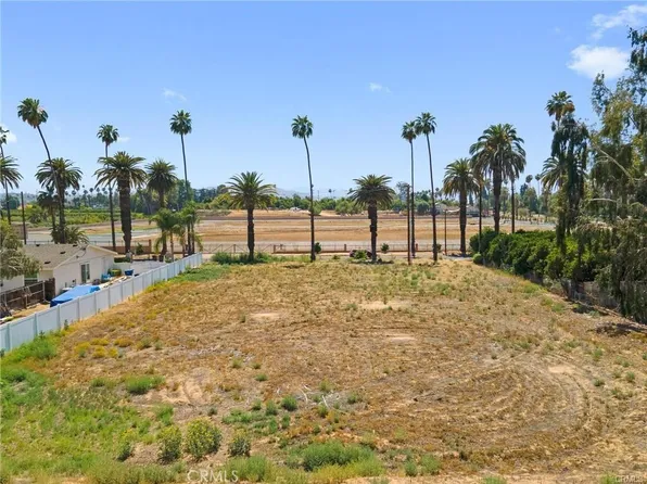 2651 Jackson St #4, Riverside, CA 92503