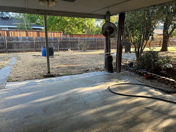 5th image of 3435 California Ave