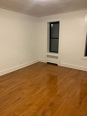 5th image of 50 E 19th St APT A3