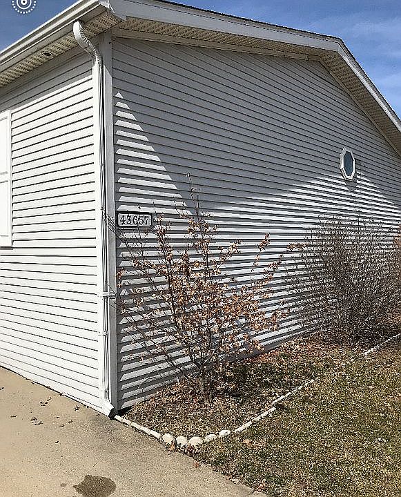 1st image of 43657 Medea Dr