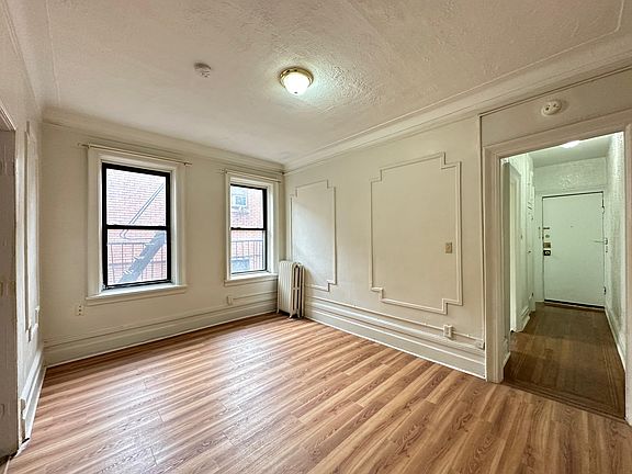 4th image of 2671 Kennedy Blvd #30E