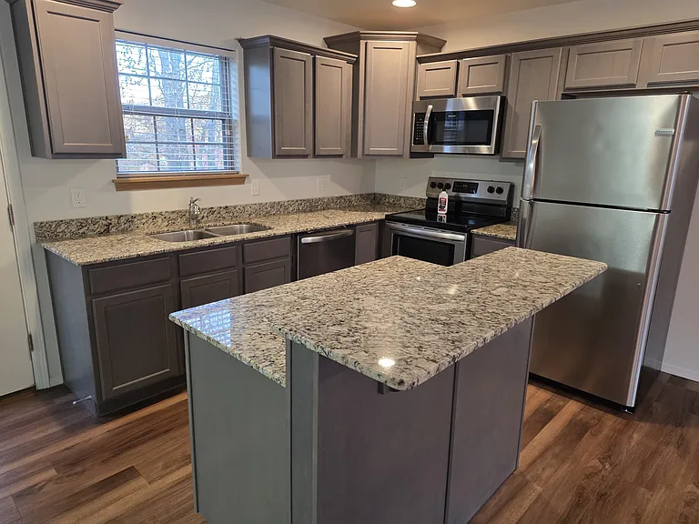 272 S Rolling Woods Way — Photo 7