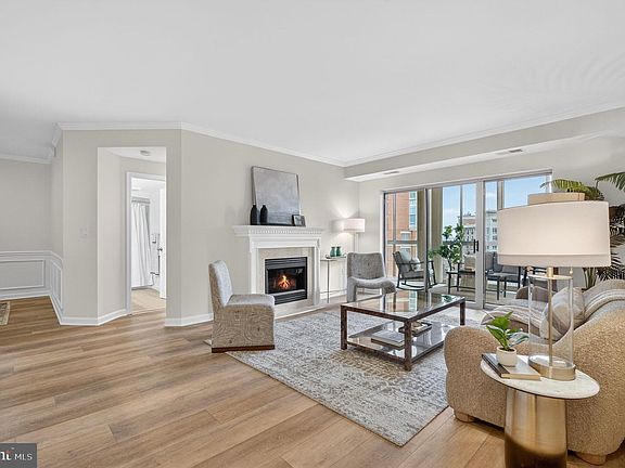 4th image of 2181 Jamieson Ave Unit 1706