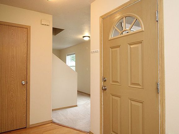 4th image of 6731 N Albina Ave