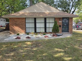 24101 Manistee St, Oak Park, MI 48237