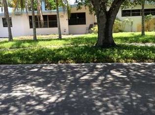 1115 N Park Rd, Hollywood, FL 33021