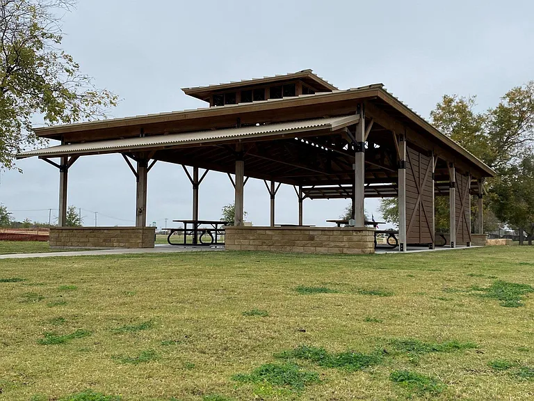 608 Skylar Heights Dr — Photo 12