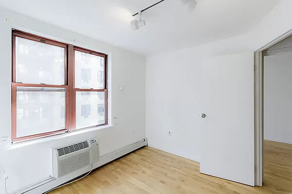 Rented by The Downtown LLC | media 24