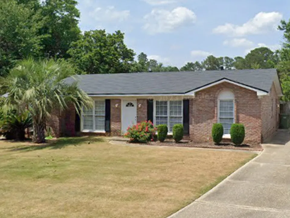 4813 Moores Mill Ct