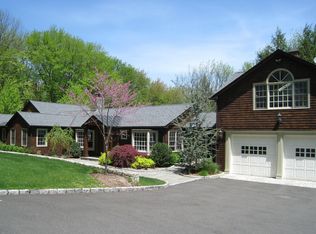 15 Katydid Ln, Weston, CT 06883