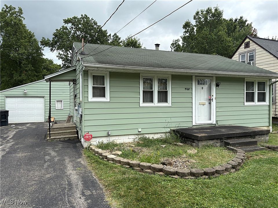 1st image of 1568 Clemmens Ave