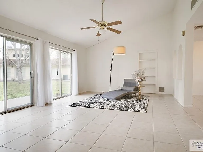 629 Balboa Rd — Photo 17