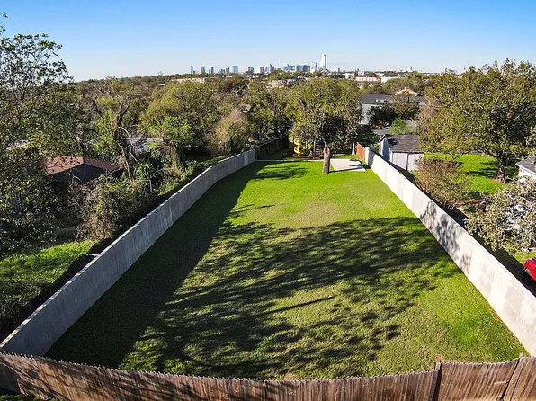 1902 Greenwood Ave, Austin, TX 78723