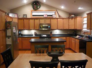 6420 Cornflower Dr, Lincoln, NE 68504