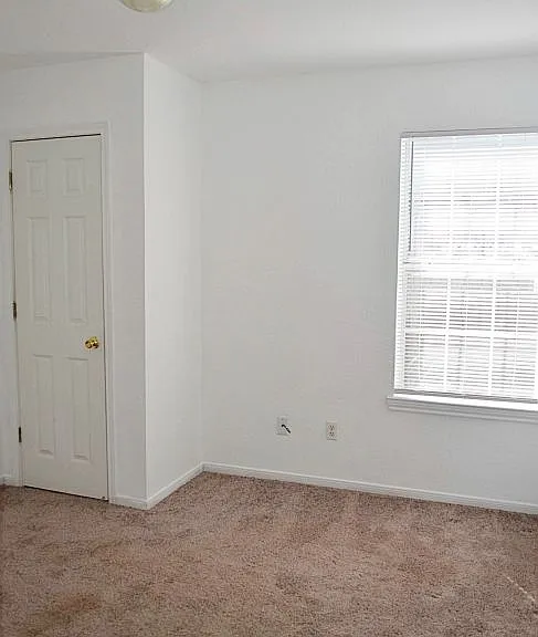 3805 Hitchrock Dr #A — Photo 20