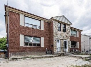 102 Stephen Dr, Toronto, ON M8Y 3N3