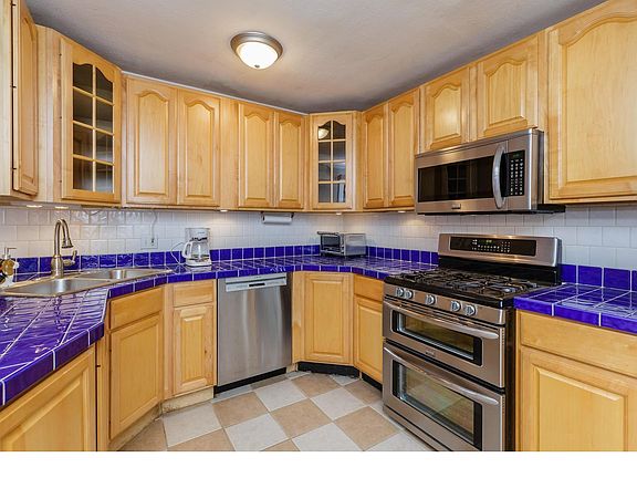 2nd image of 75 Guylyn Dr