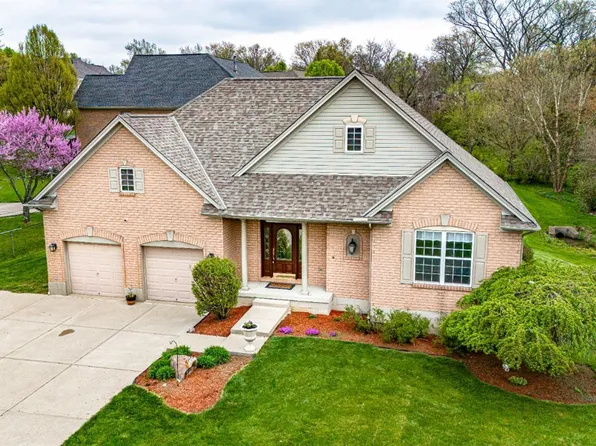 1148 Devils Backbone Rd, Cincinnati, OH 45233
