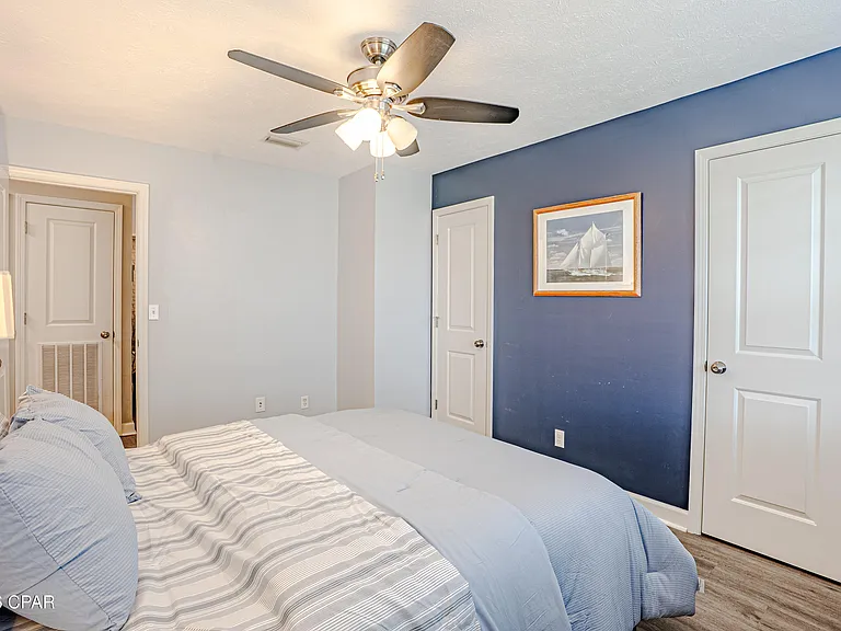 1112 Colorado Ave — Photo 29