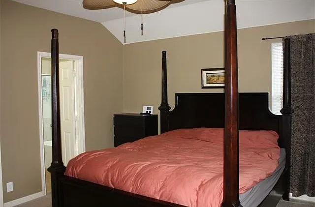 2228 Nestlewood Dr — Photo 18