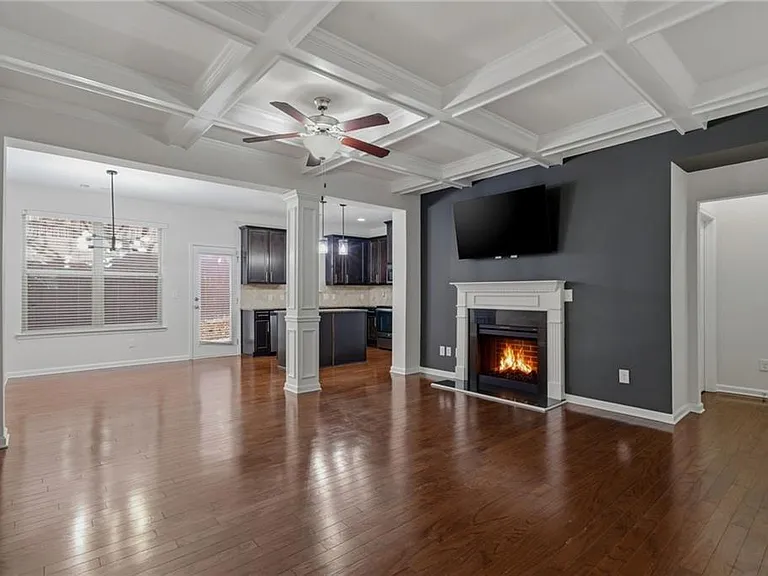 1697 Paxton Dr SW — Photo 5
