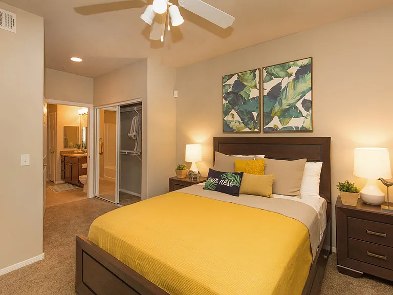 2a2 1140 SQFT 2 Bed 2 Bath"