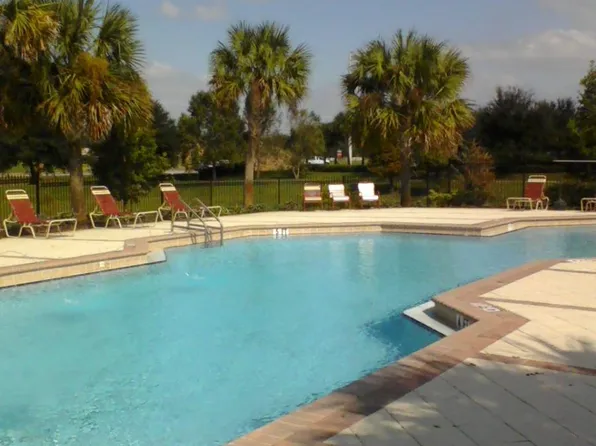 36121 Lake Chase Blvd Unit 203, Zephyrhills, FL 33541