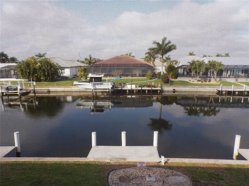 Building Photo - 1335 Mineo Dr #G