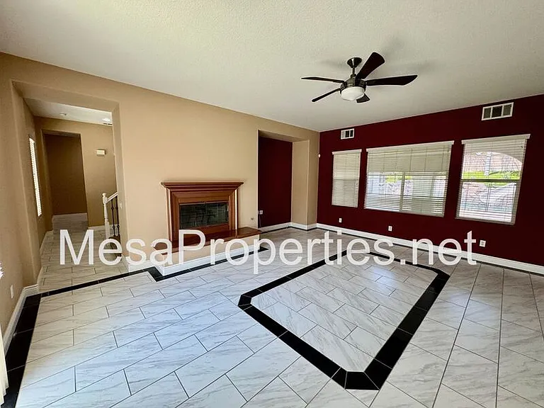28610 Strauss Ln — Photo 28