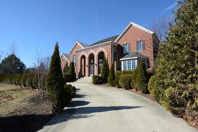 1st image of 7N398 Windsor Dr
