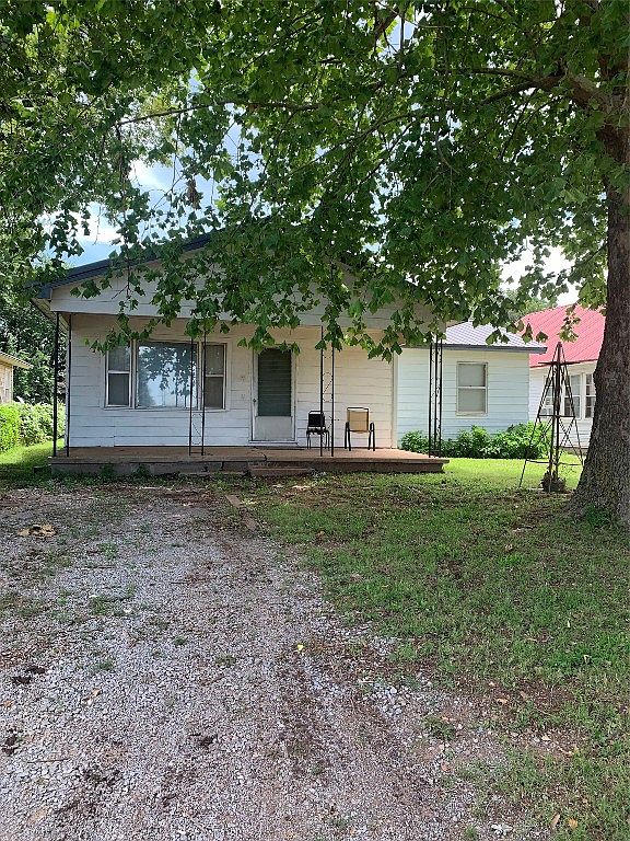 712 N 3rd St, Fort Cobb, OK 73038 Zillow