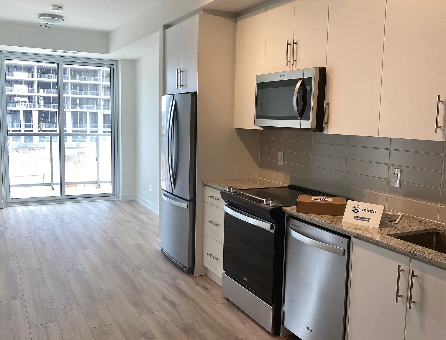 3 bed, $2,800 — Photo 1