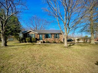 208 Meadow Ln, Portland, TN