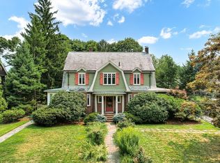 24 Calumet Rd, Winchester, MA 01890